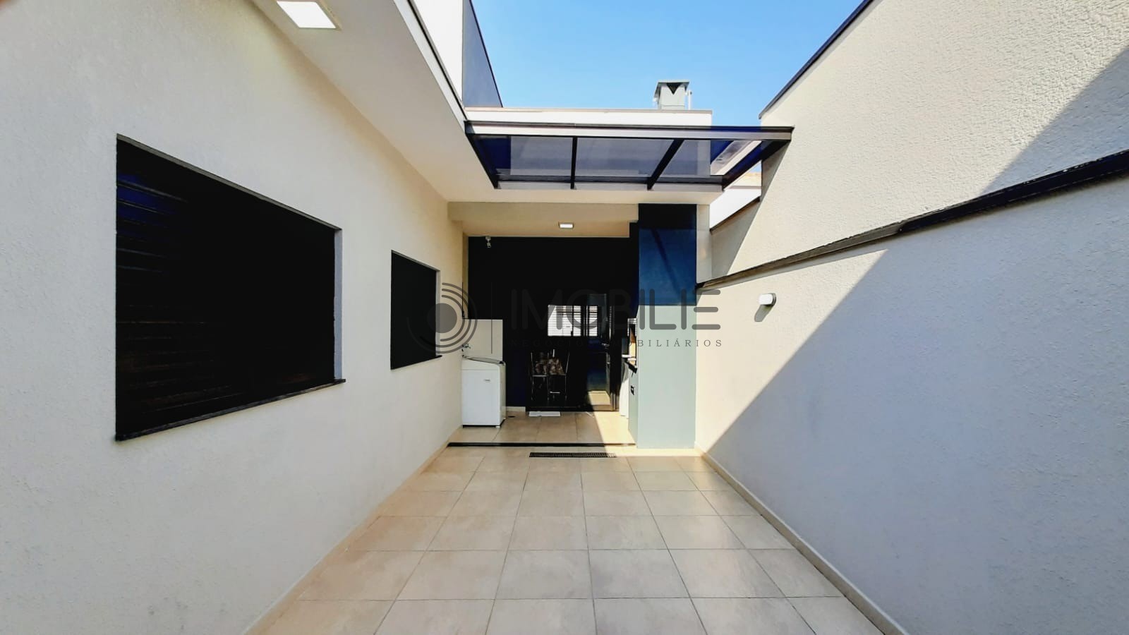 Casa à venda com 3 quartos, 105m² - Foto 17