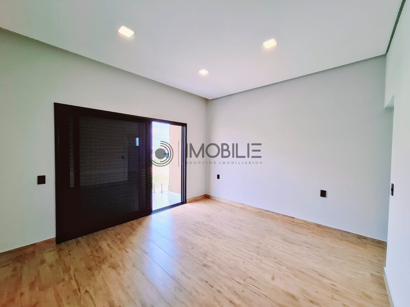 Casa à venda com 3 quartos, 220m² - Foto 26