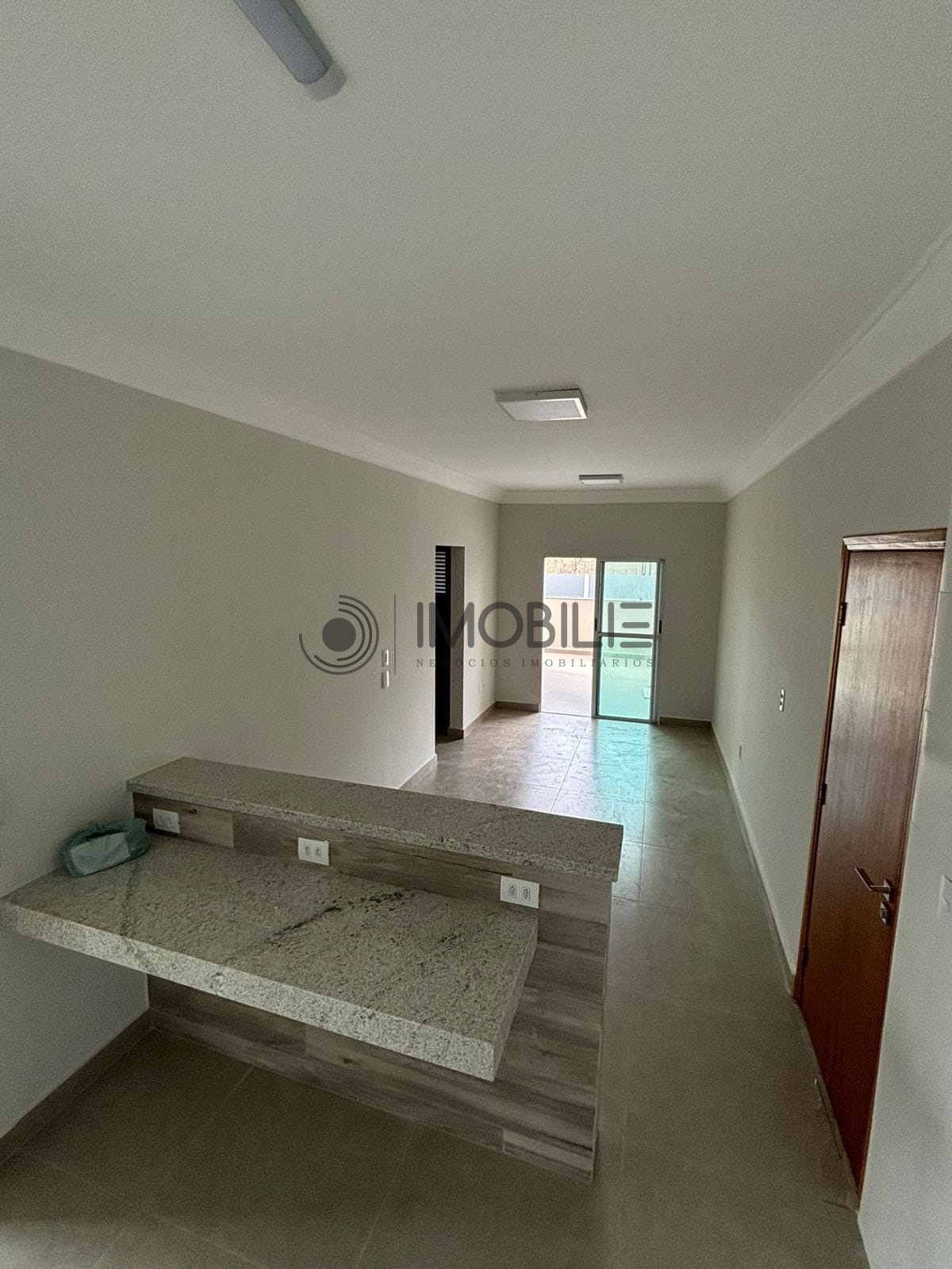 Apartamento à venda com 2 quartos, 84m² - Foto 4