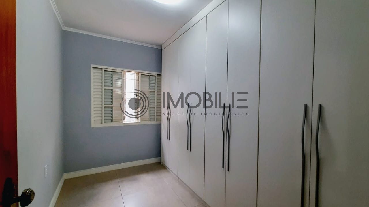 Casa à venda com 3 quartos, 154m² - Foto 11