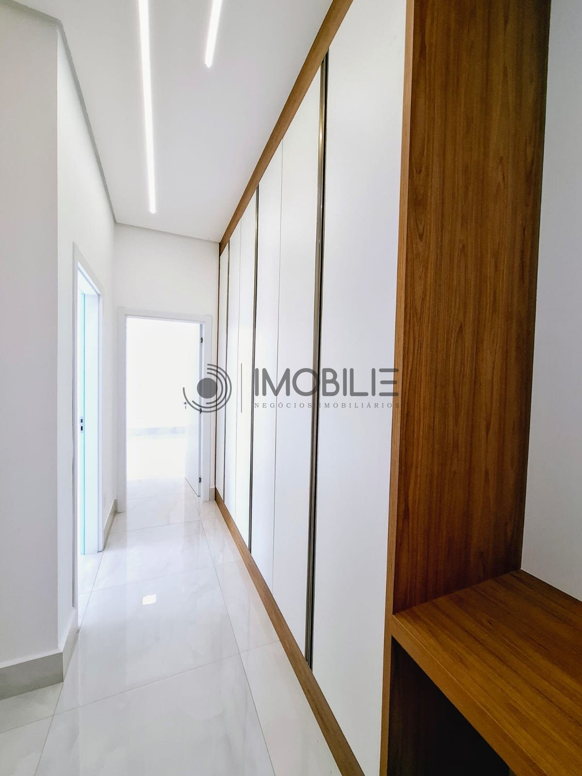 Casa à venda com 3 quartos, 221m² - Foto 33