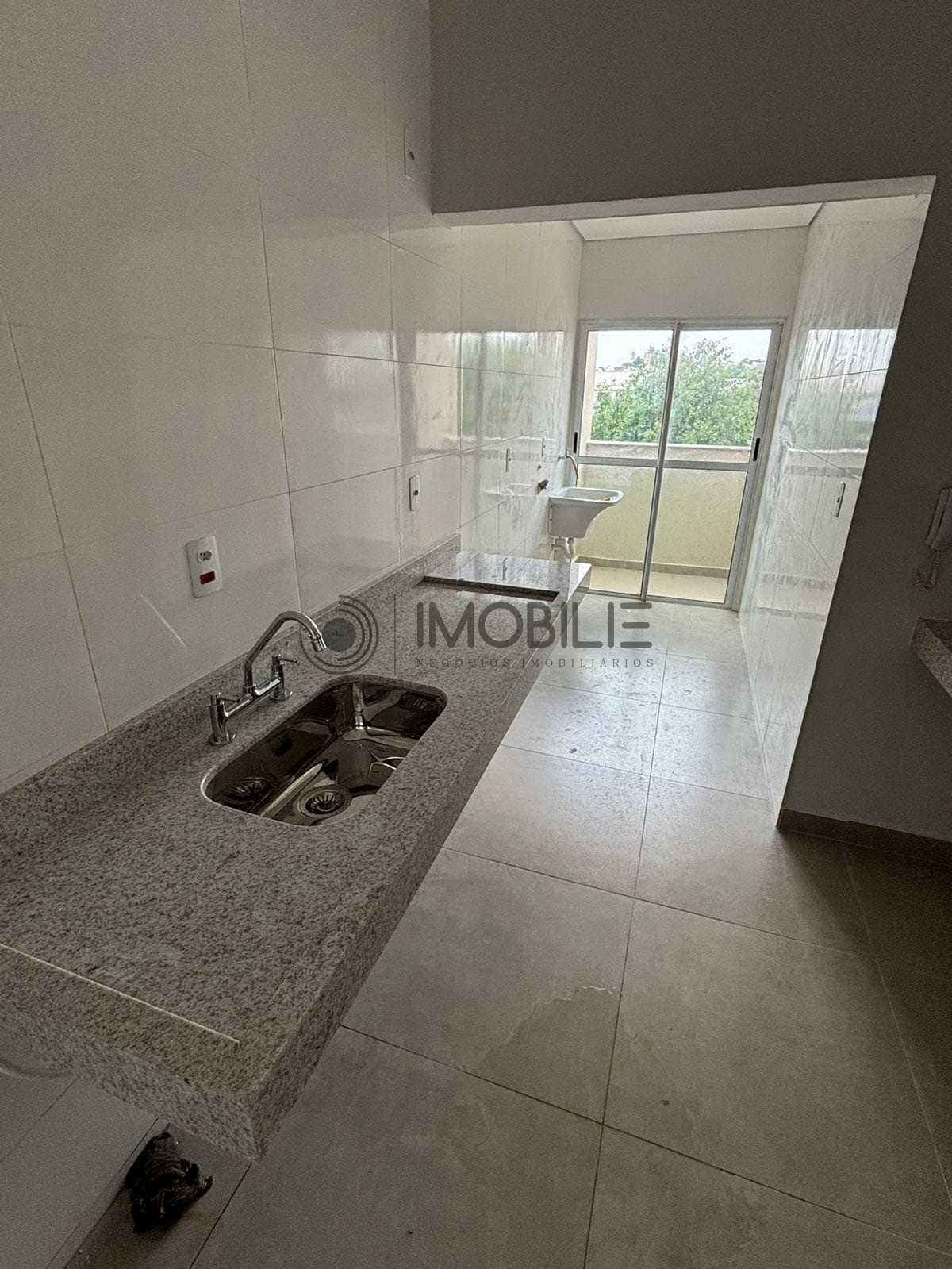 Apartamento à venda com 2 quartos, 84m² - Foto 5