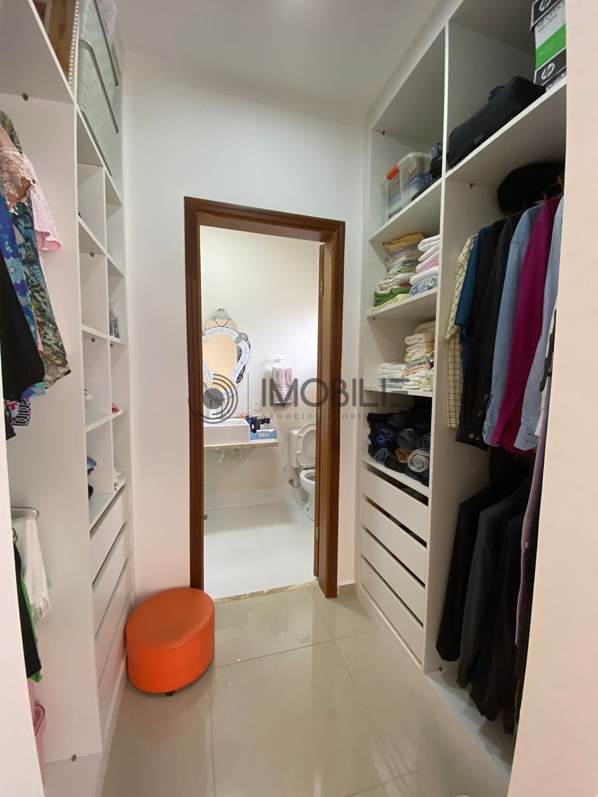 Casa à venda com 3 quartos, 178m² - Foto 14