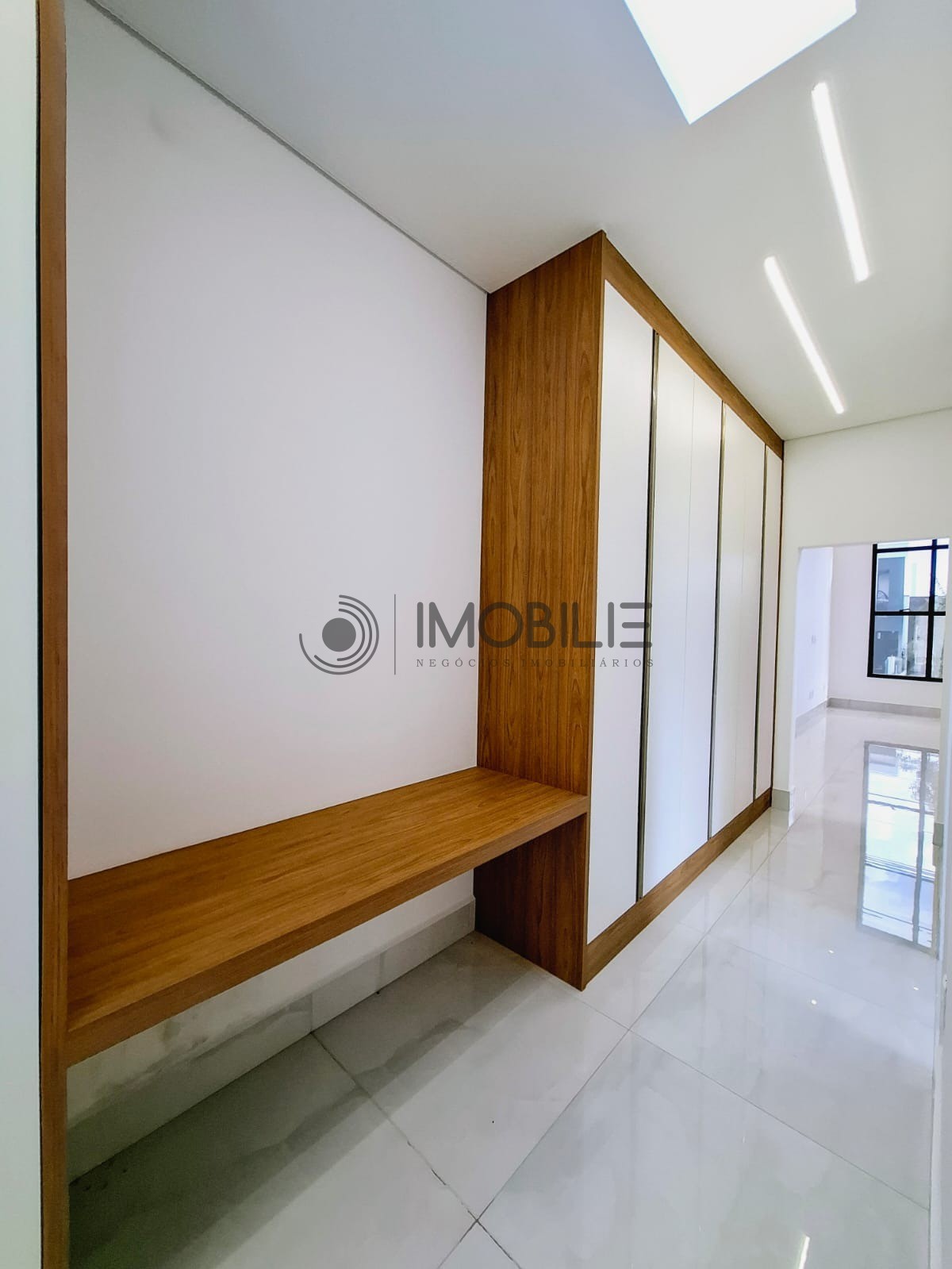 Casa à venda com 3 quartos, 221m² - Foto 35