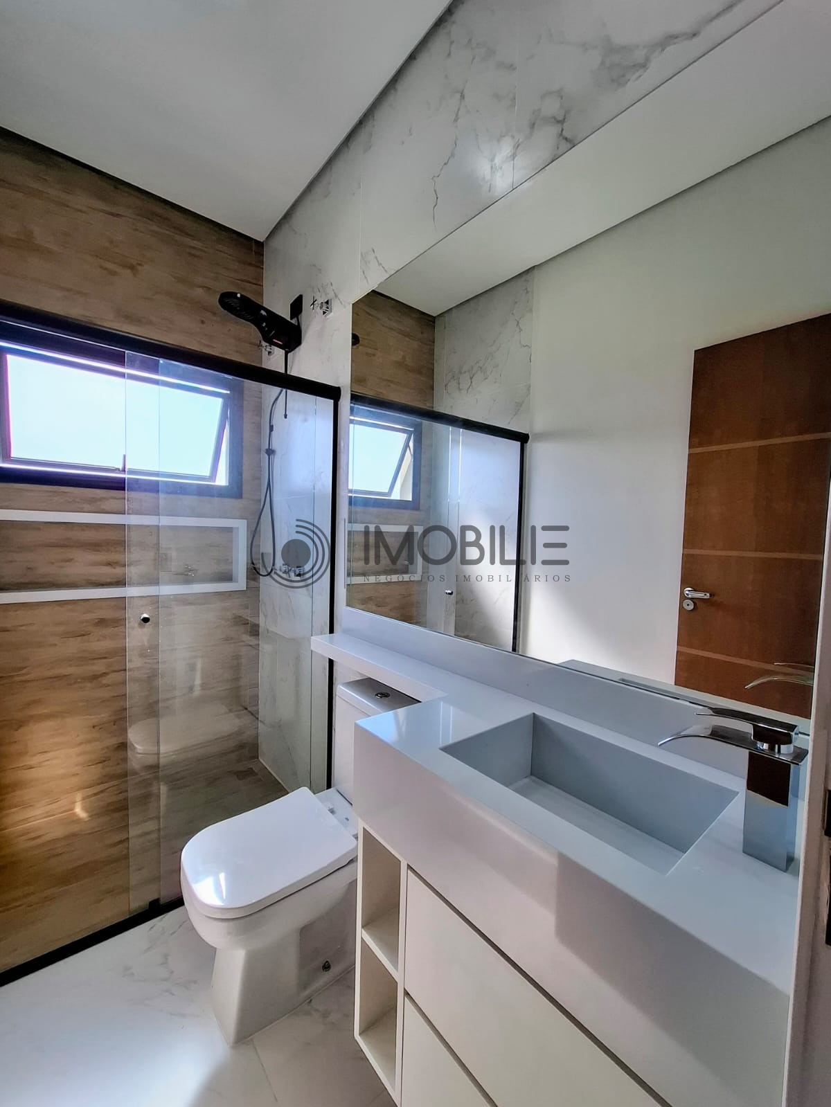 Casa à venda com 3 quartos, 220m² - Foto 33