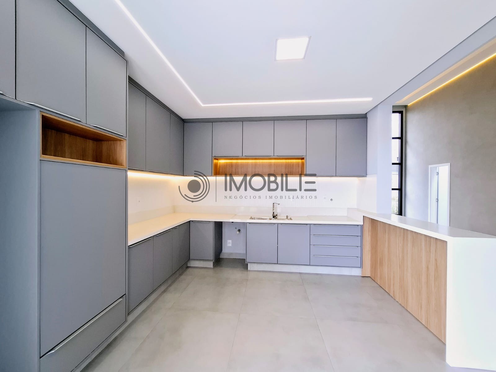 Casa à venda com 3 quartos, 180m² - Foto 18