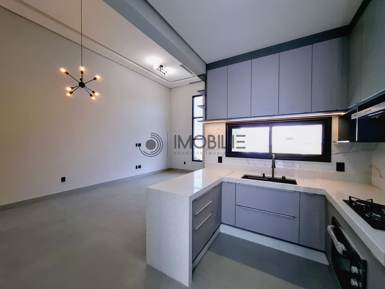 Casa à venda com 3 quartos, 135m² - Foto 4