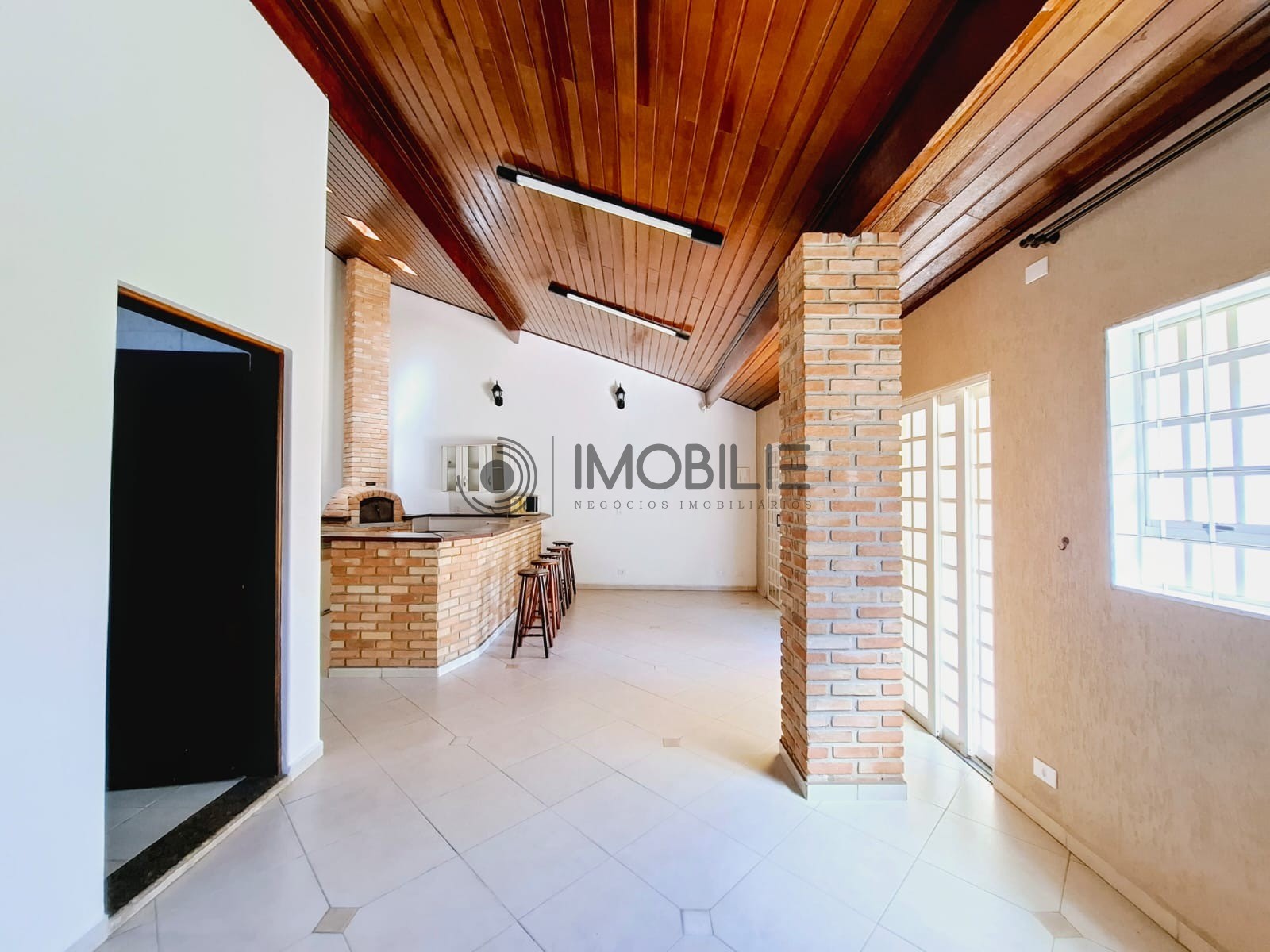 Casa à venda com 2 quartos, 160m² - Foto 27