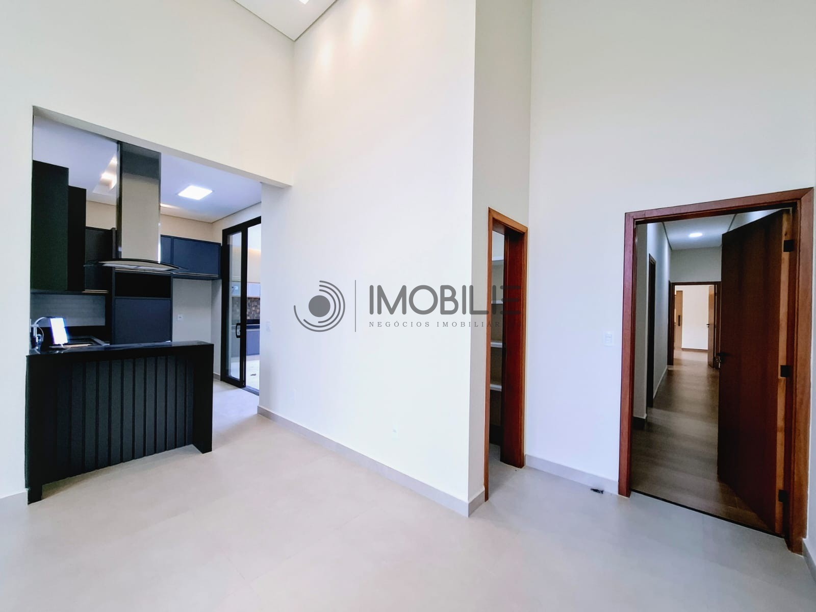 Casa à venda com 3 quartos, 171m² - Foto 5