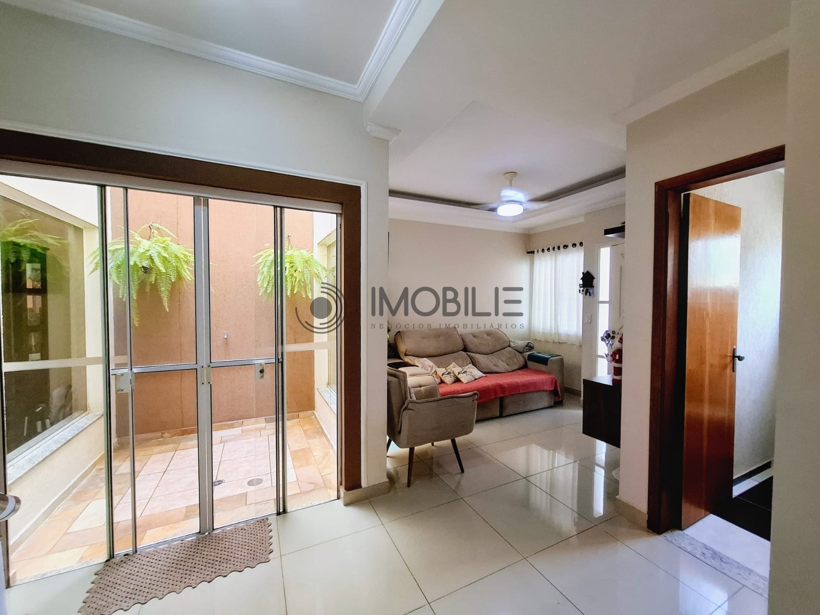 Casa à venda com 3 quartos, 129m² - Foto 5