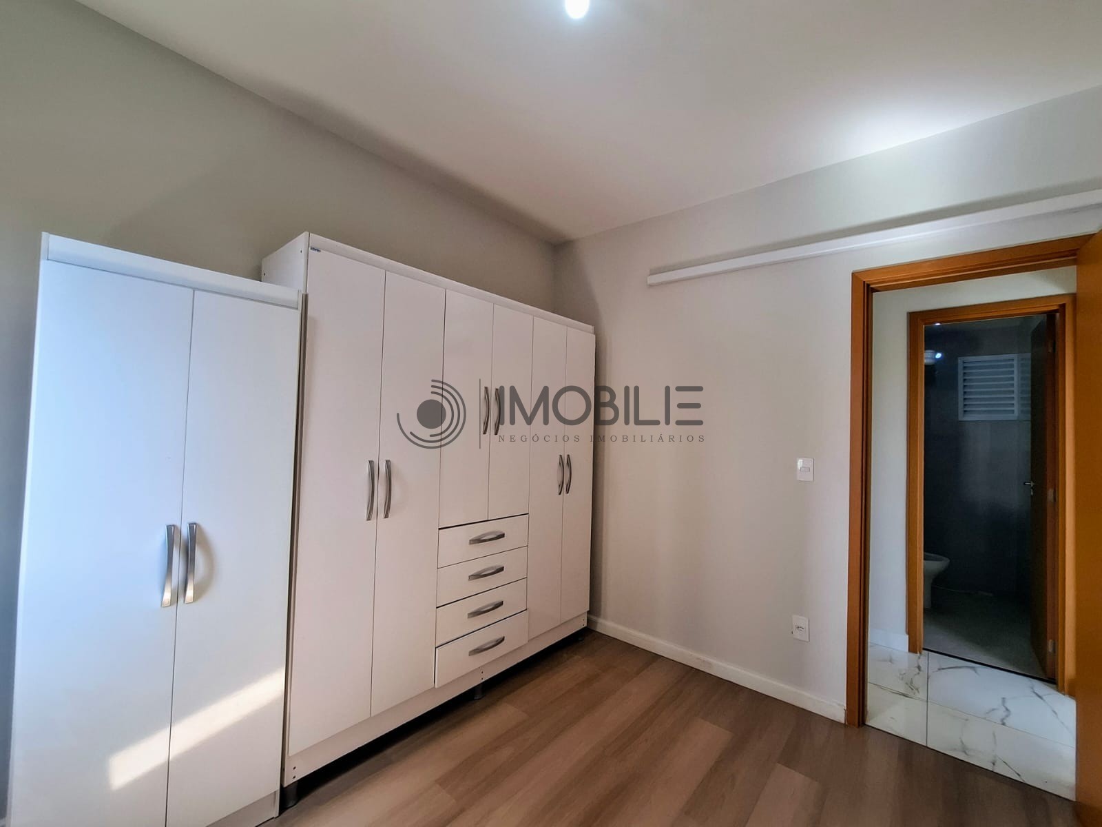 Apartamento à venda com 2 quartos, 58m² - Foto 14