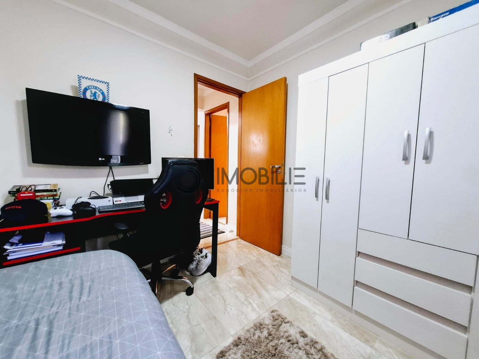 Apartamento à venda com 2 quartos, 75m² - Foto 17