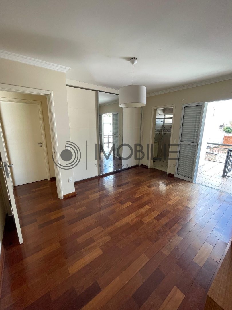 Casa à venda com 3 quartos, 357m² - Foto 19