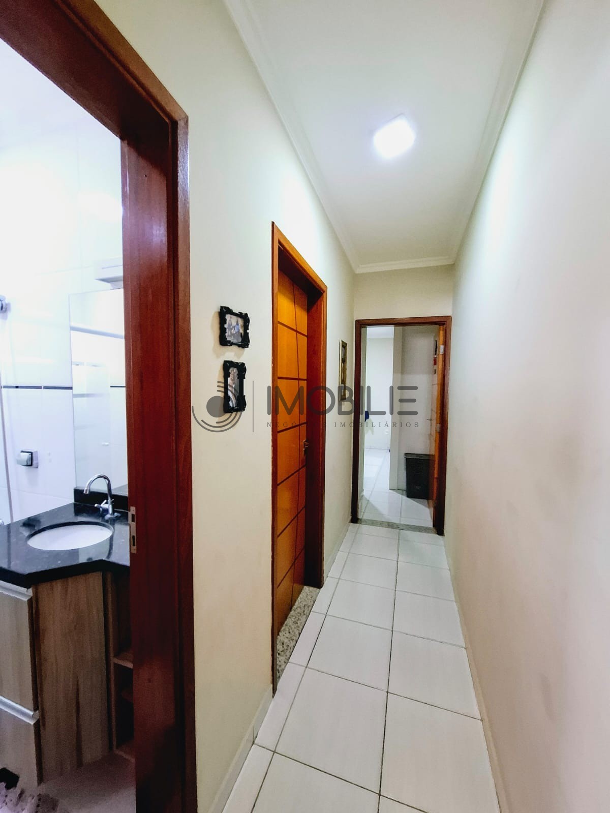 Casa à venda com 2 quartos, 170m² - Foto 17