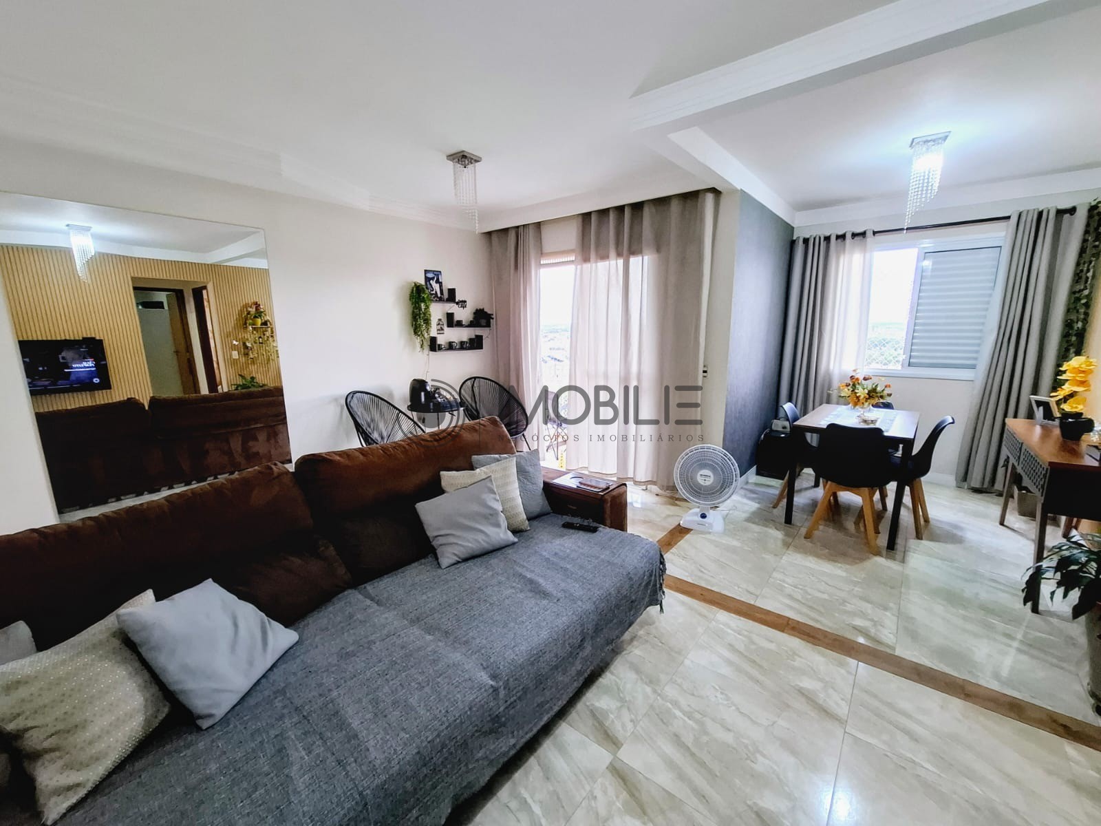 Apartamento à venda com 2 quartos, 75m² - Foto 4