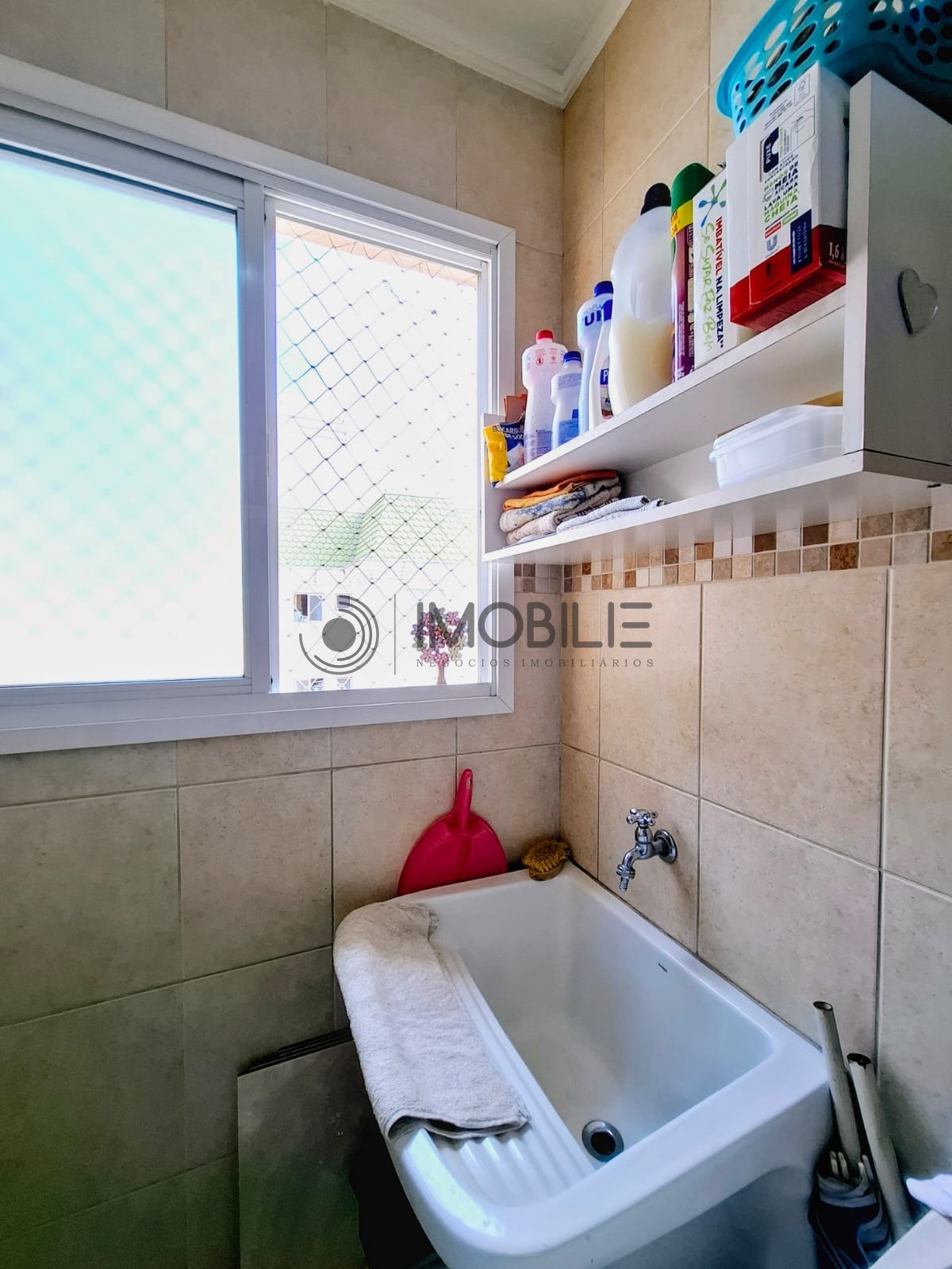 Apartamento à venda com 2 quartos, 75m² - Foto 13