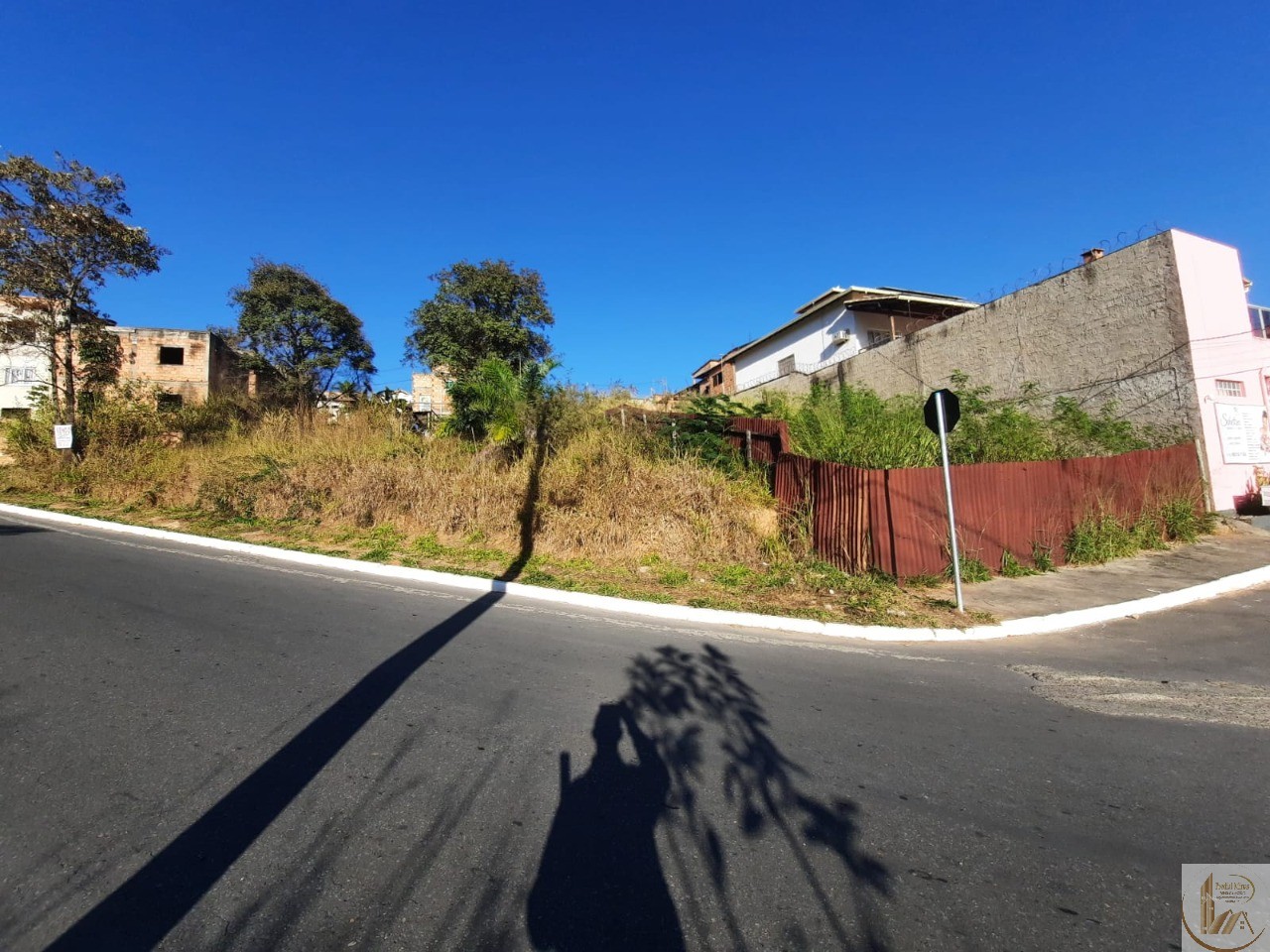 OPORTUNIDADE !!!! R$ 210.000,00 LOTE COM 359 M2 OTIMA LOCALIZAÇÃO E TOPOGRAFIA -  BAIRRO MONTE CARLO - SANTA LUZIA