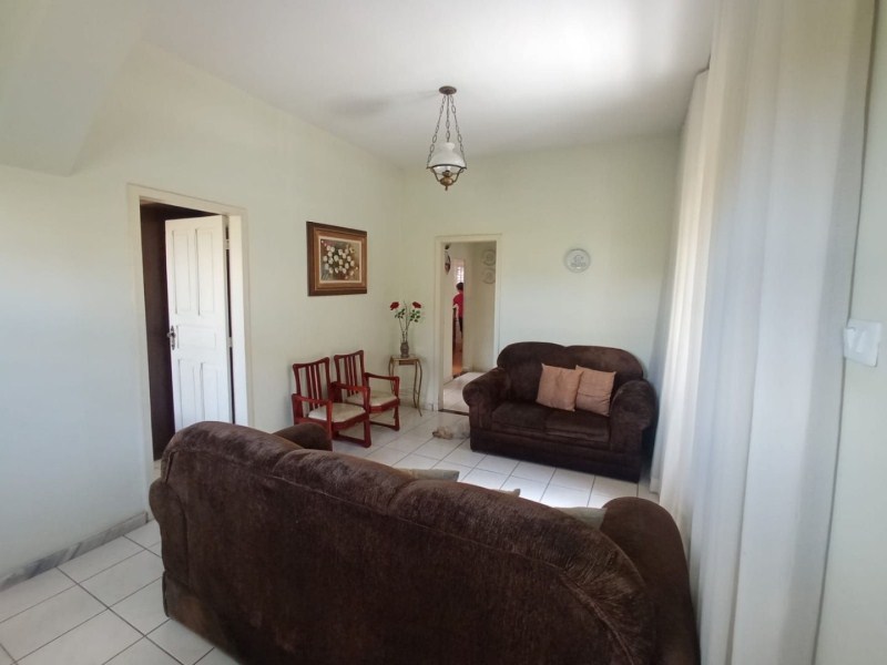 Casa 3 Quartos + Apartamento 2 Quartos - Lote 300 m2 - Ótima Localização - Concordia - Belo Horizonte - MG.