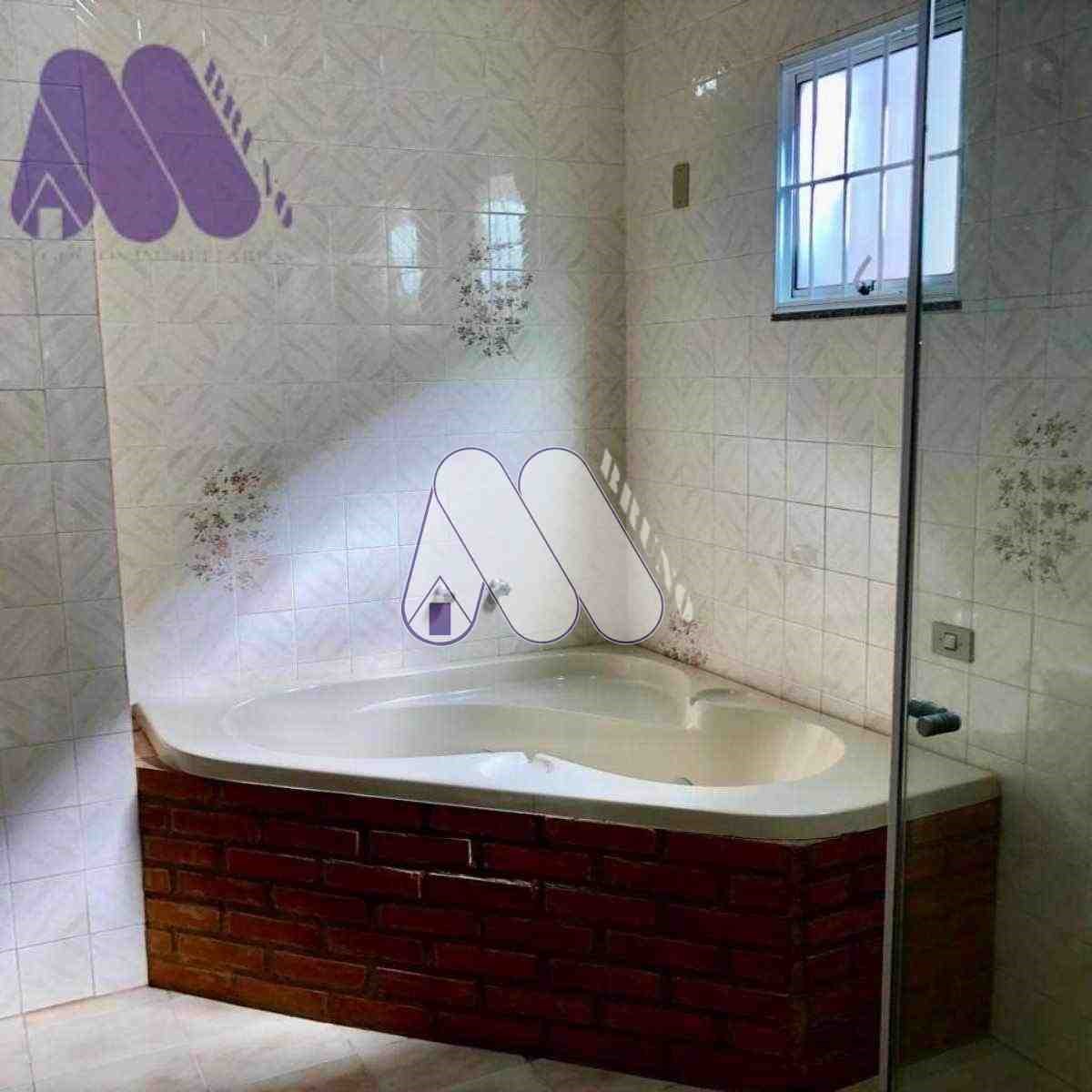 CASA RESIDENCIAL em MIRANDOPOLIS - SP, CENTRO