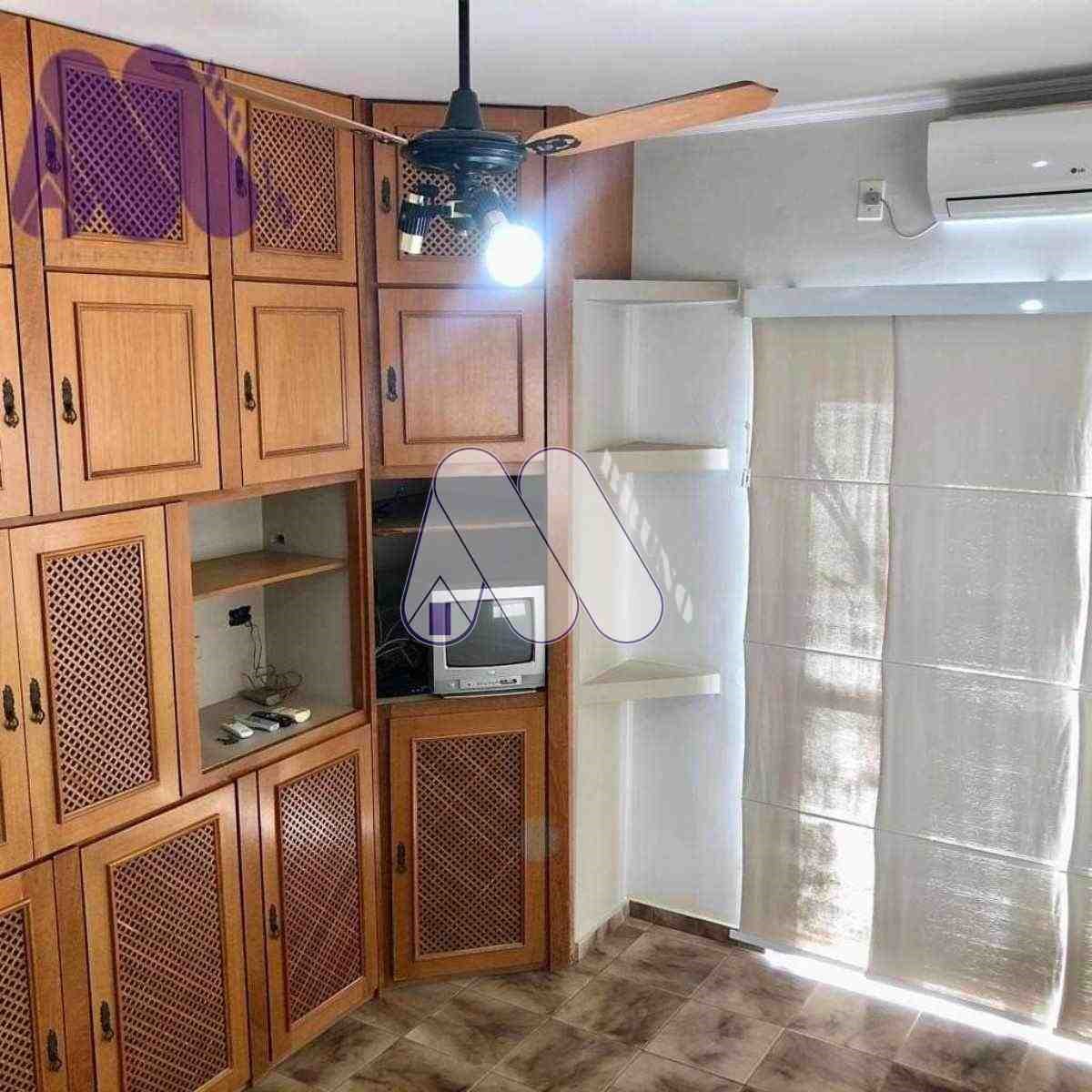 CASA RESIDENCIAL em MIRANDOPOLIS - SP, CENTRO