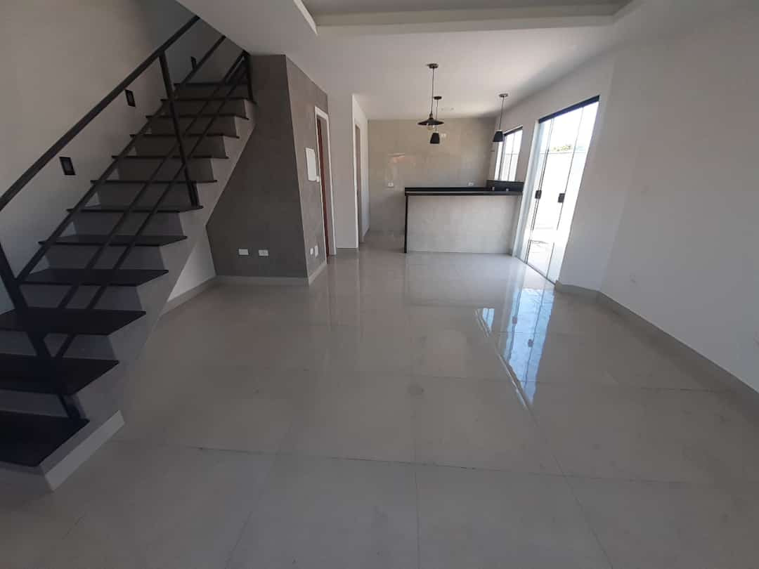 Casa à venda com 2 quartos, 160m² - Foto 4