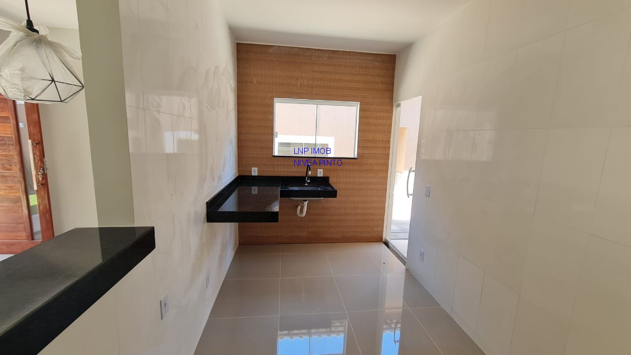 Casa à venda com 2 quartos, 180m² - Foto 5