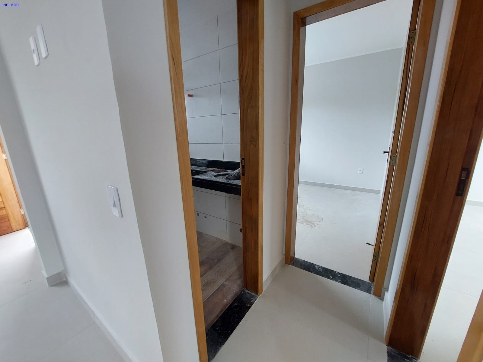 Casa à venda com 2 quartos, 190m² - Foto 13