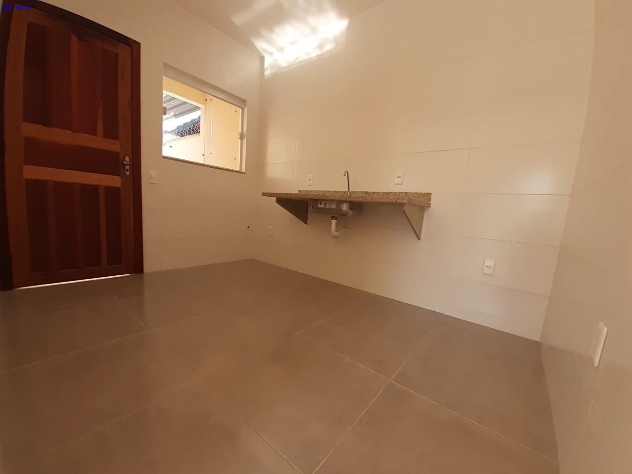 Casa à venda com 2 quartos, 160m² - Foto 12