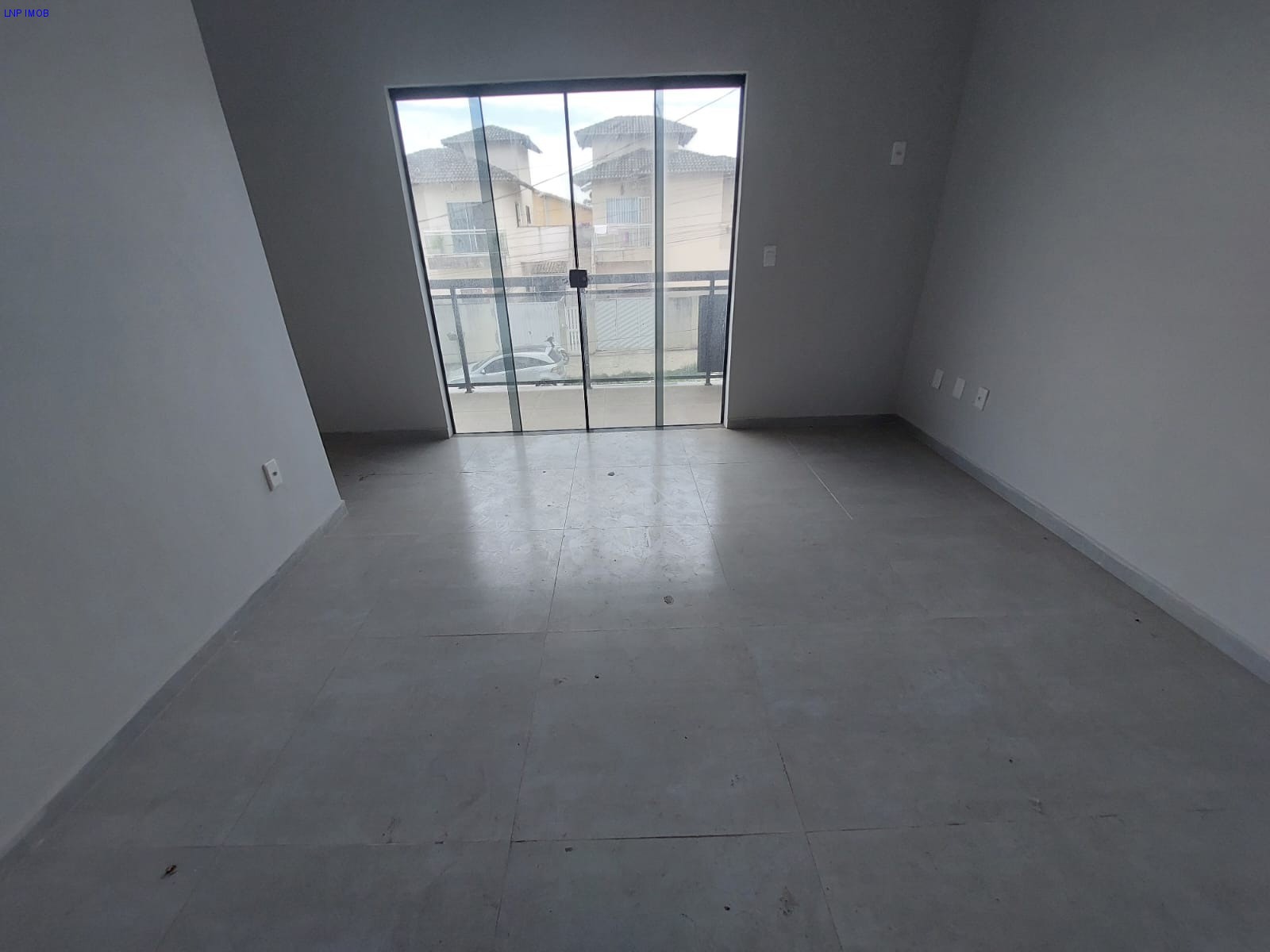 Casa à venda com 2 quartos, 190m² - Foto 9