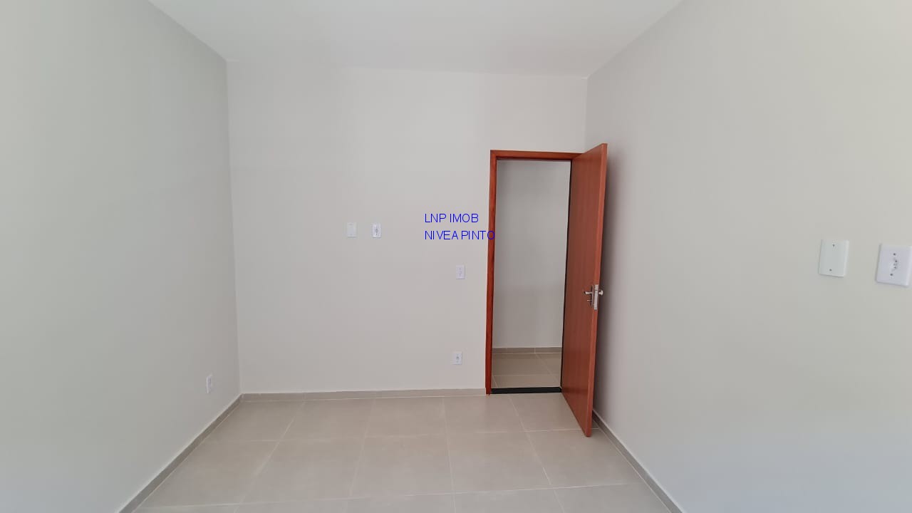 Casa à venda com 2 quartos, 180m² - Foto 16