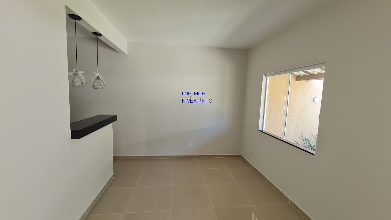 Casa à venda com 2 quartos, 180m² - Foto 4