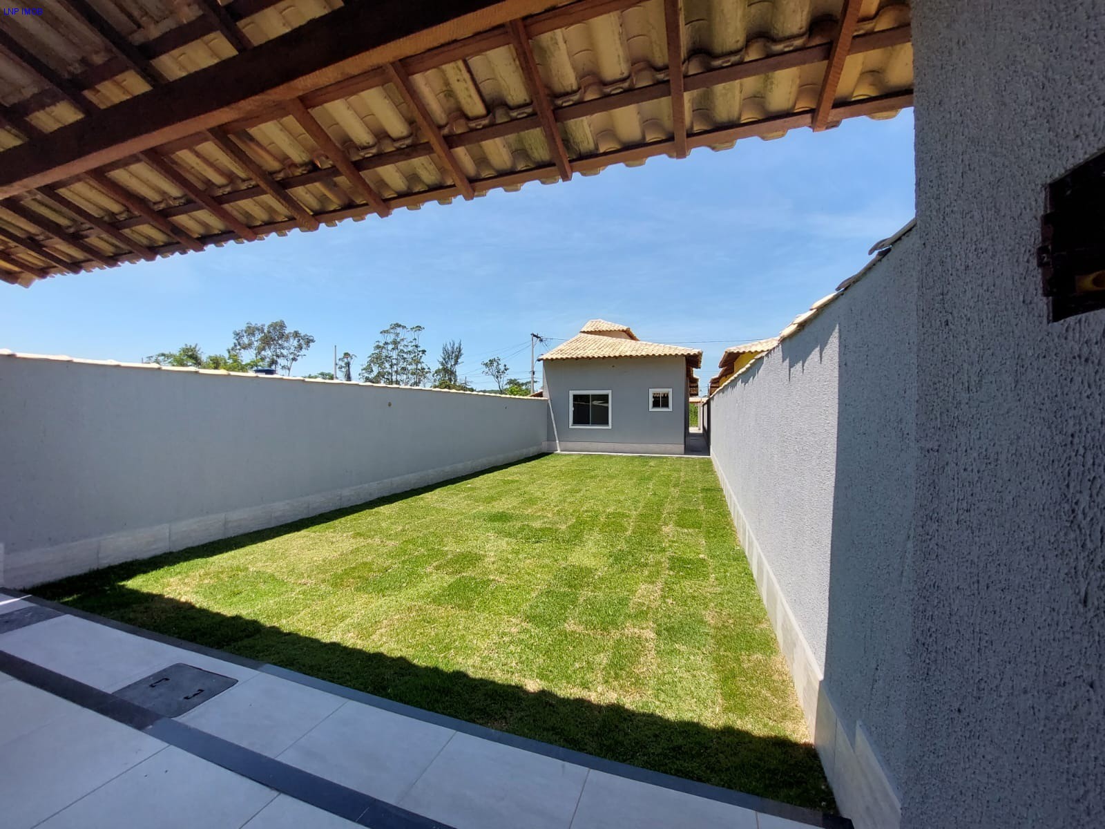 Casa à venda com 2 quartos, 240m² - Foto 14