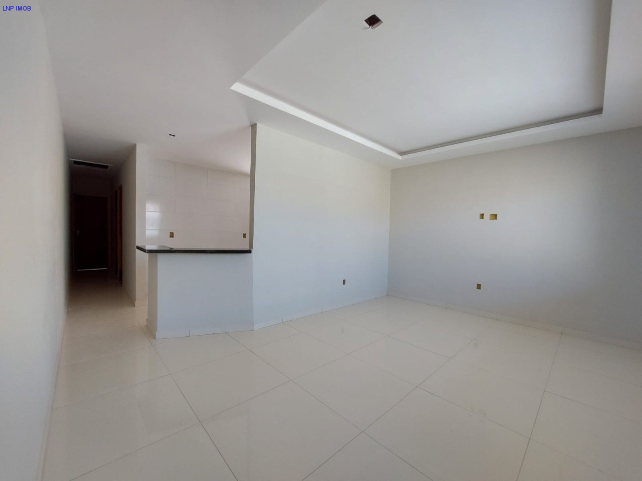 Casa à venda com 2 quartos, 240m² - Foto 3