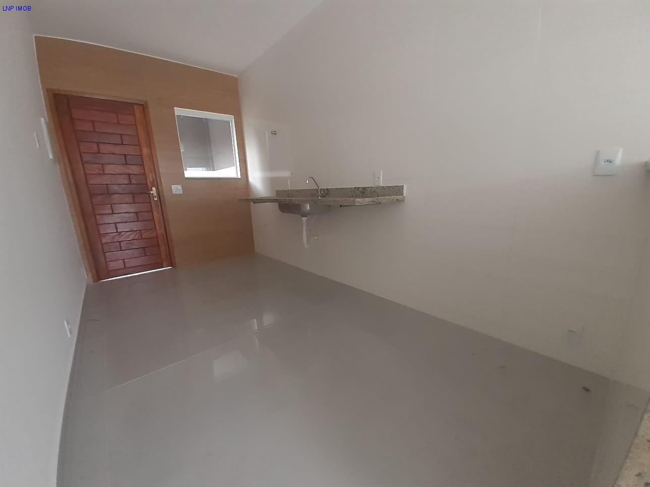 Casa à venda com 2 quartos, 180m² - Foto 7