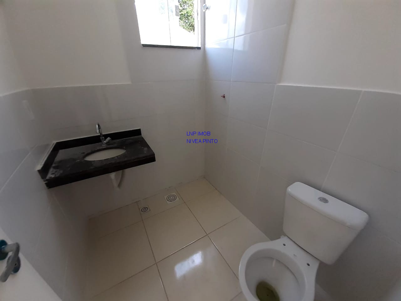 Casa à venda com 2 quartos, 160m² - Foto 13