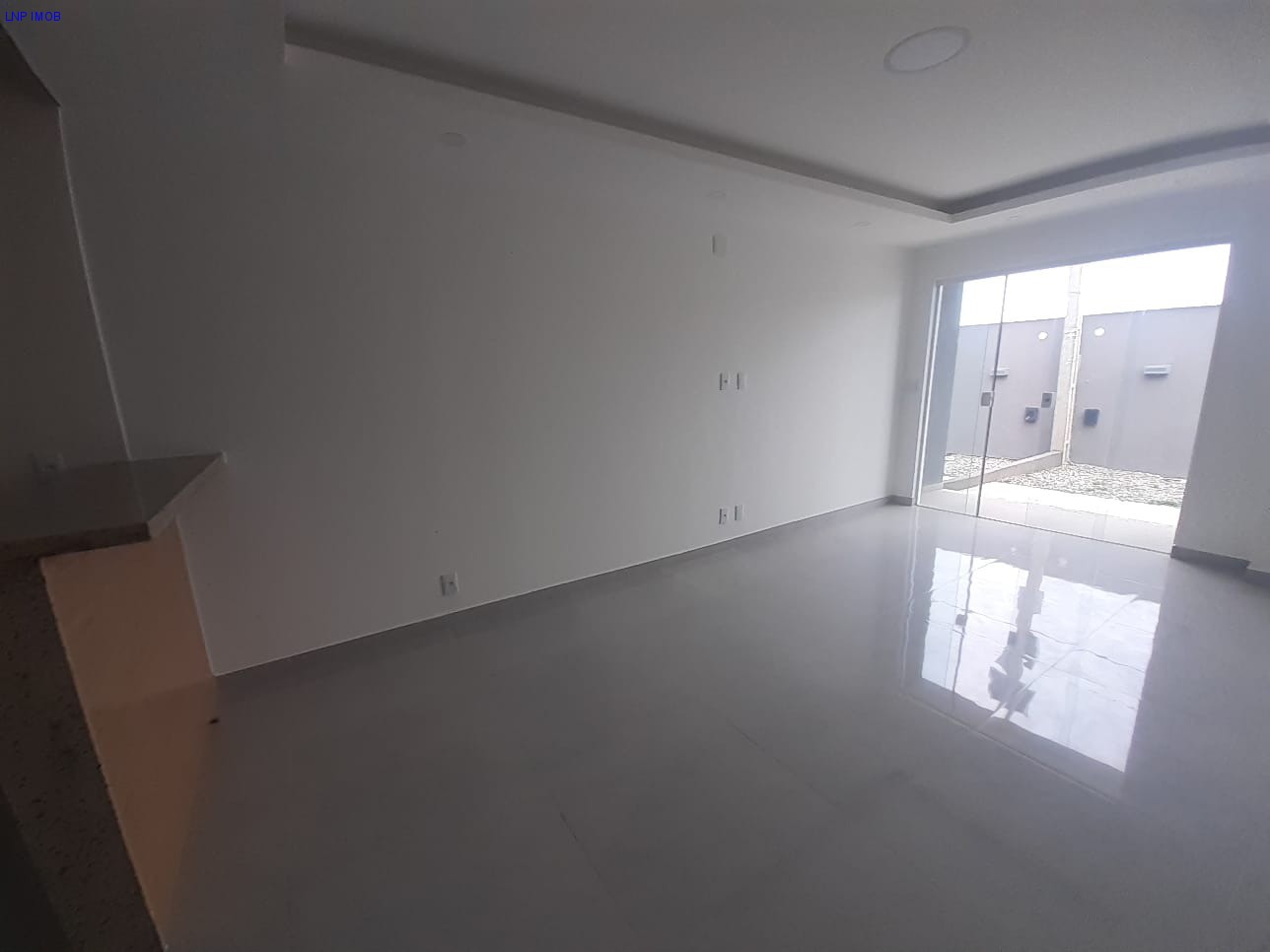 Casa à venda com 2 quartos, 180m² - Foto 4