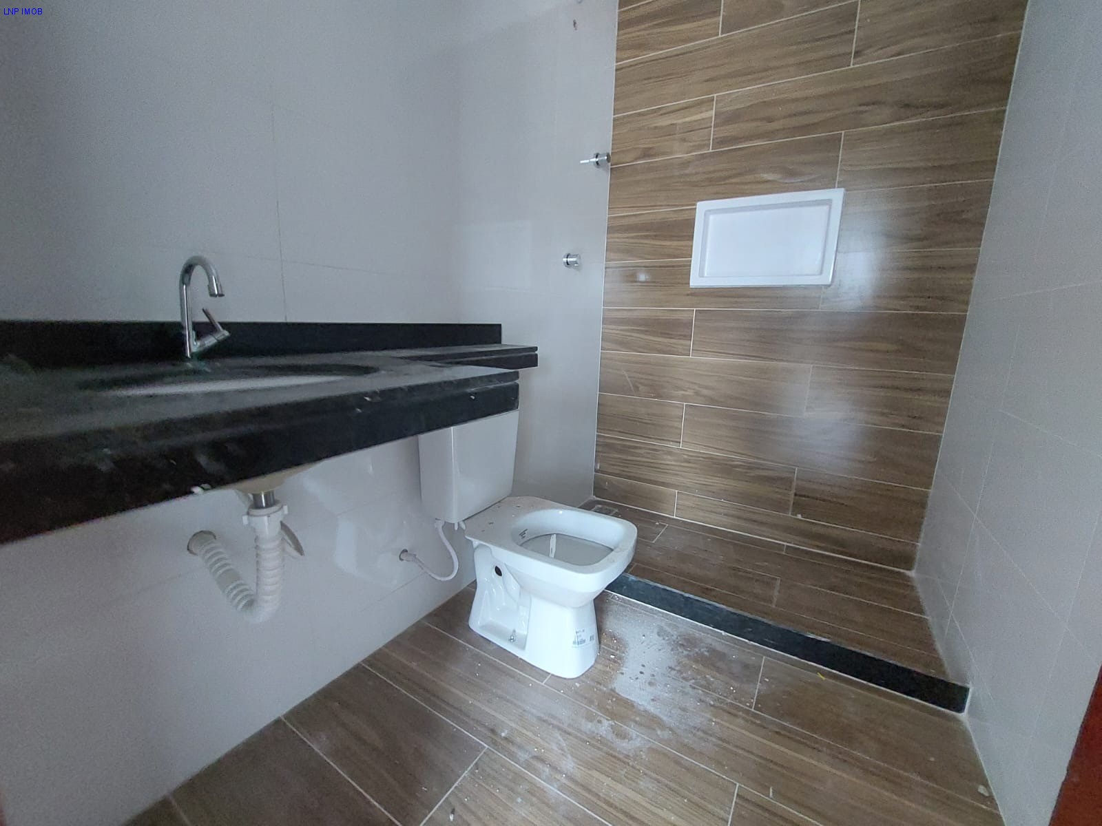 Casa à venda com 2 quartos, 190m² - Foto 14