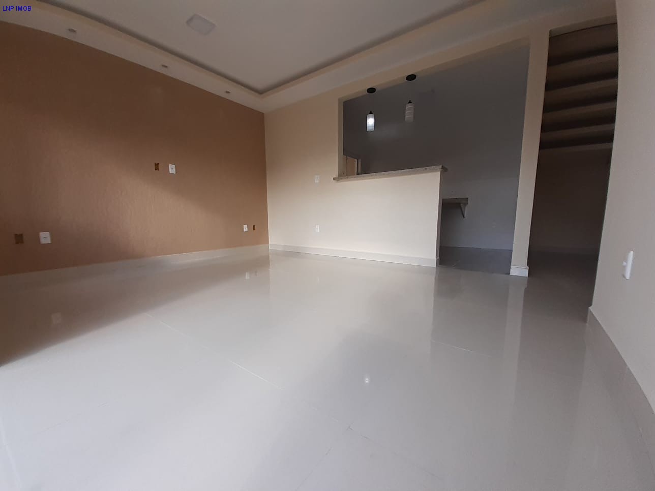 Casa à venda com 2 quartos, 160m² - Foto 9