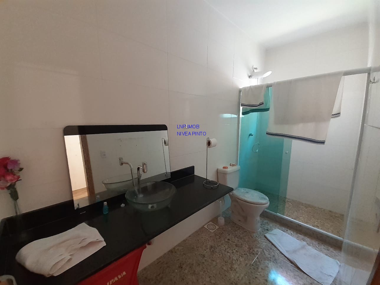 Casa à venda com 2 quartos, 360m² - Foto 11