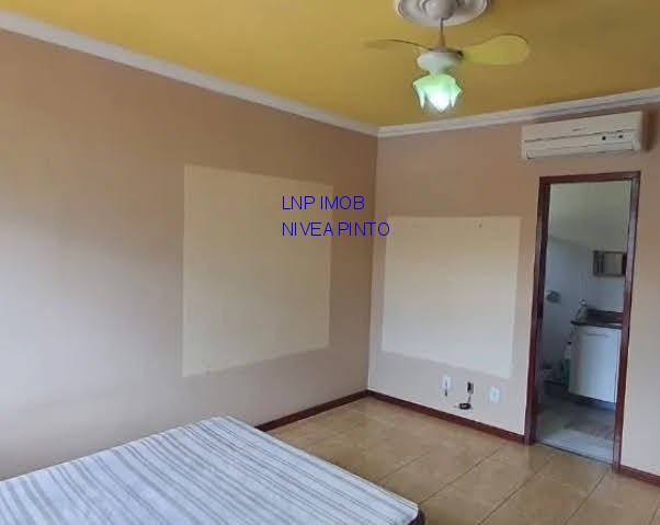 Casa à venda com 3 quartos, 260m² - Foto 18