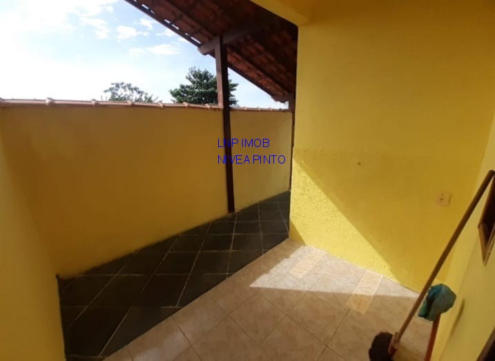 Casa à venda com 2 quartos, 78m² - Foto 11