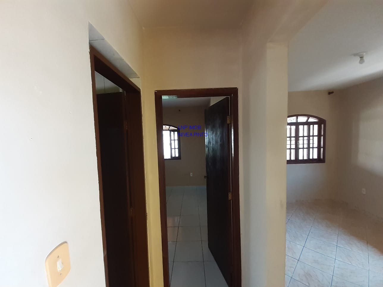 Casa à venda com 2 quartos, 78m² - Foto 16