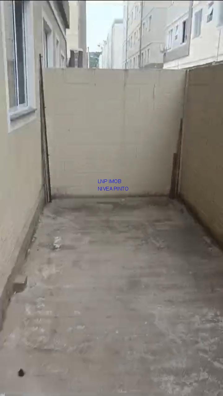 Apartamento à venda com 2 quartos, 65m² - Foto 18