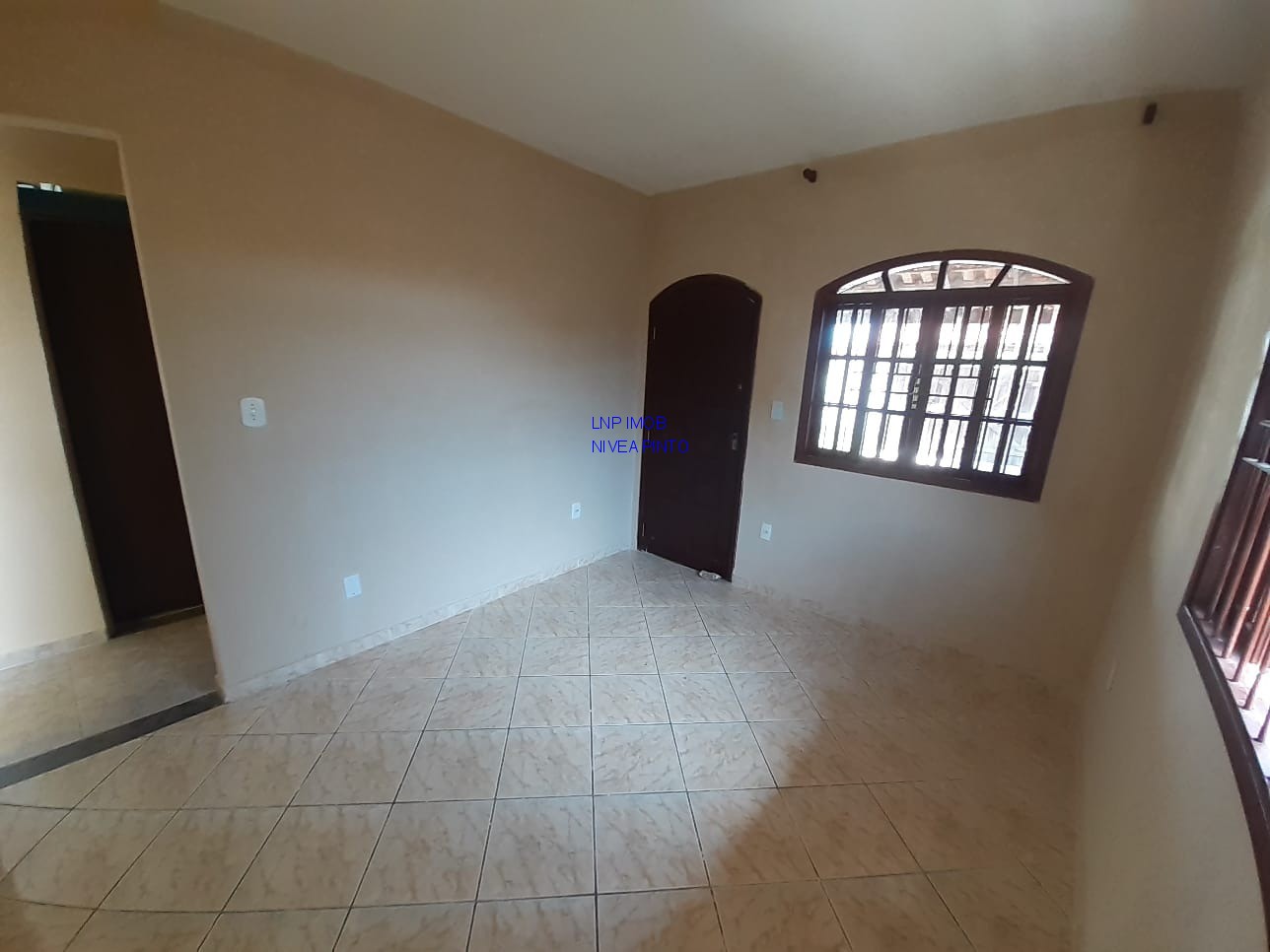 Casa à venda com 2 quartos, 78m² - Foto 14