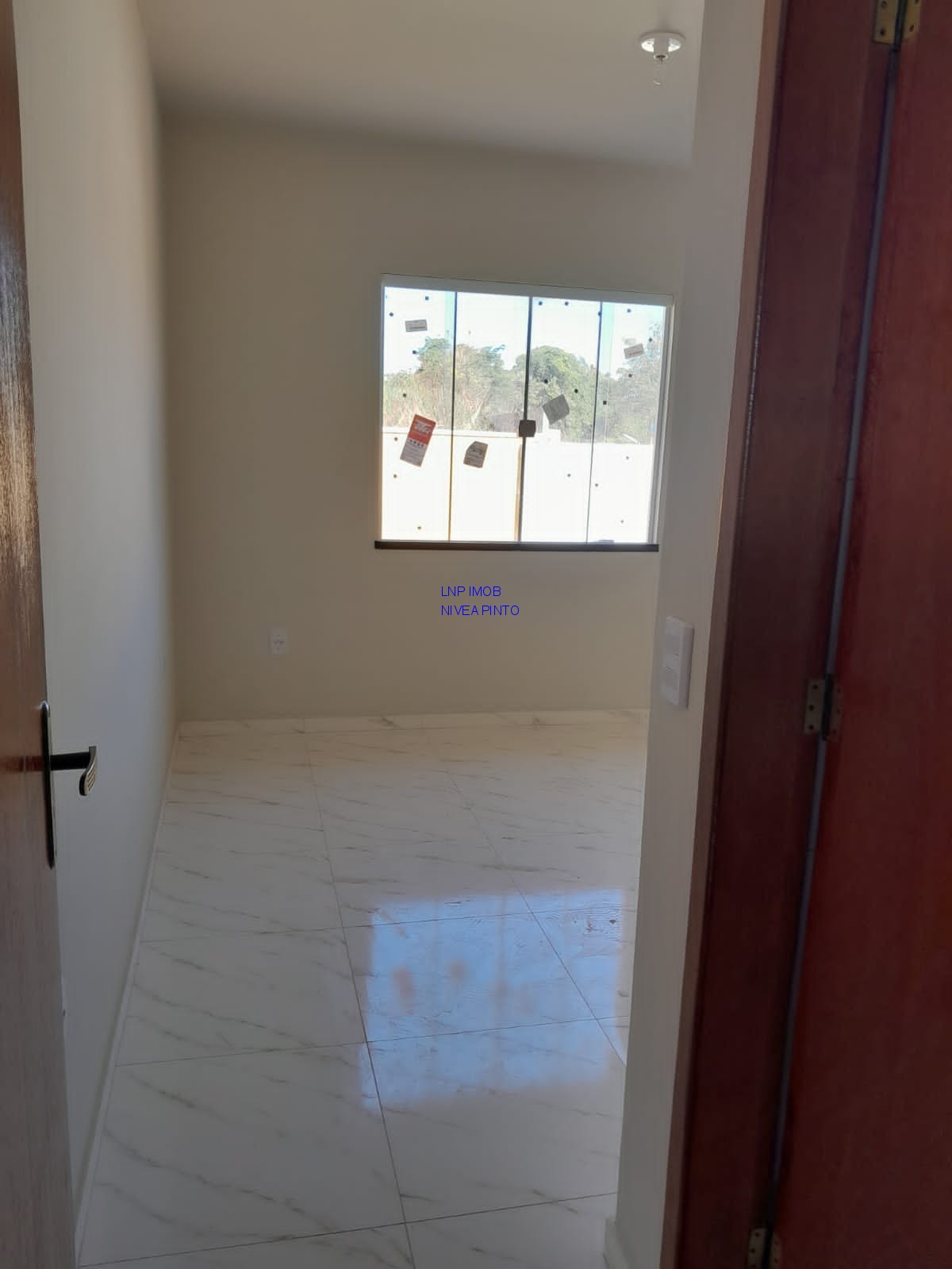 Casa à venda com 2 quartos, 360m² - Foto 8