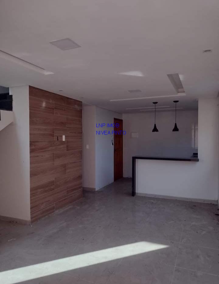 Casa à venda com 2 quartos, 220m² - Foto 8