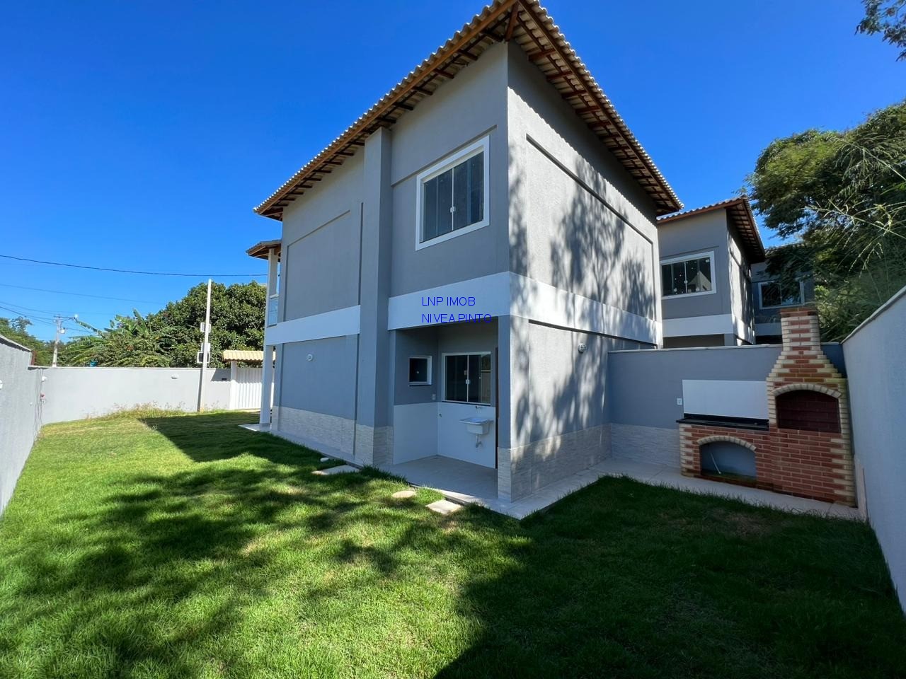 Casa à venda com 2 quartos, 100m² - Foto 3