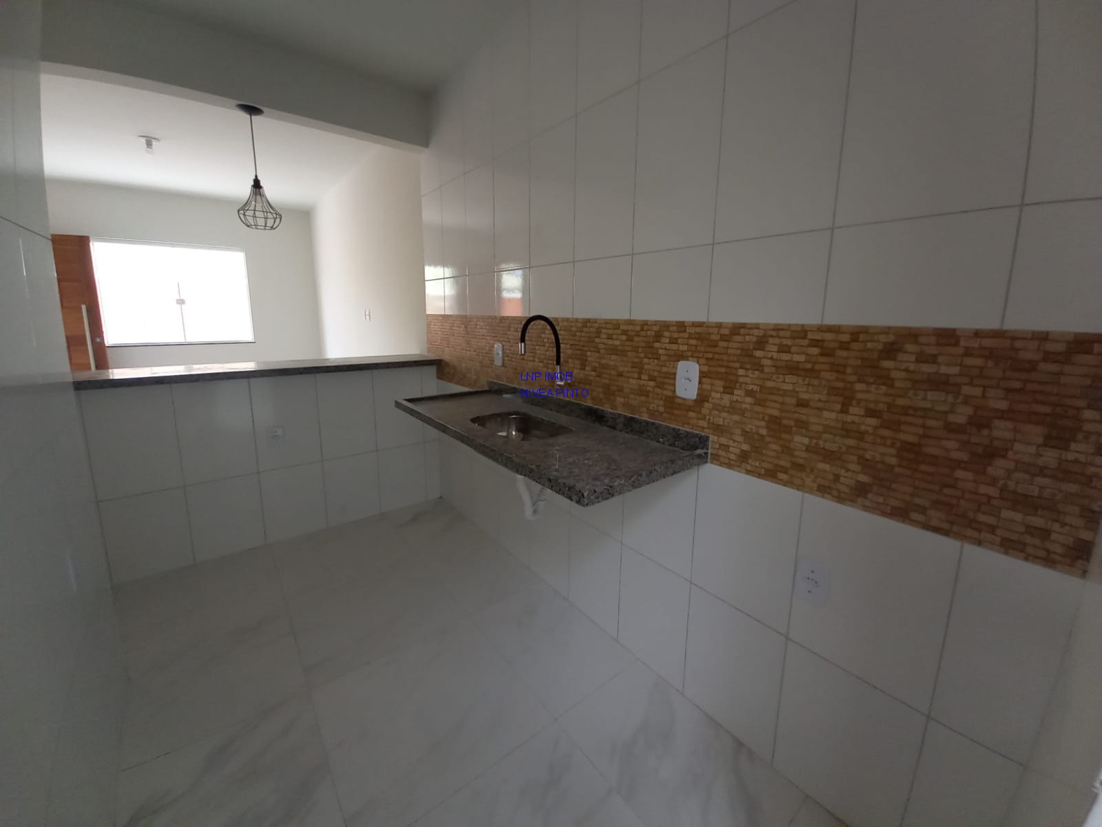 Casa à venda com 2 quartos, 50m² - Foto 6