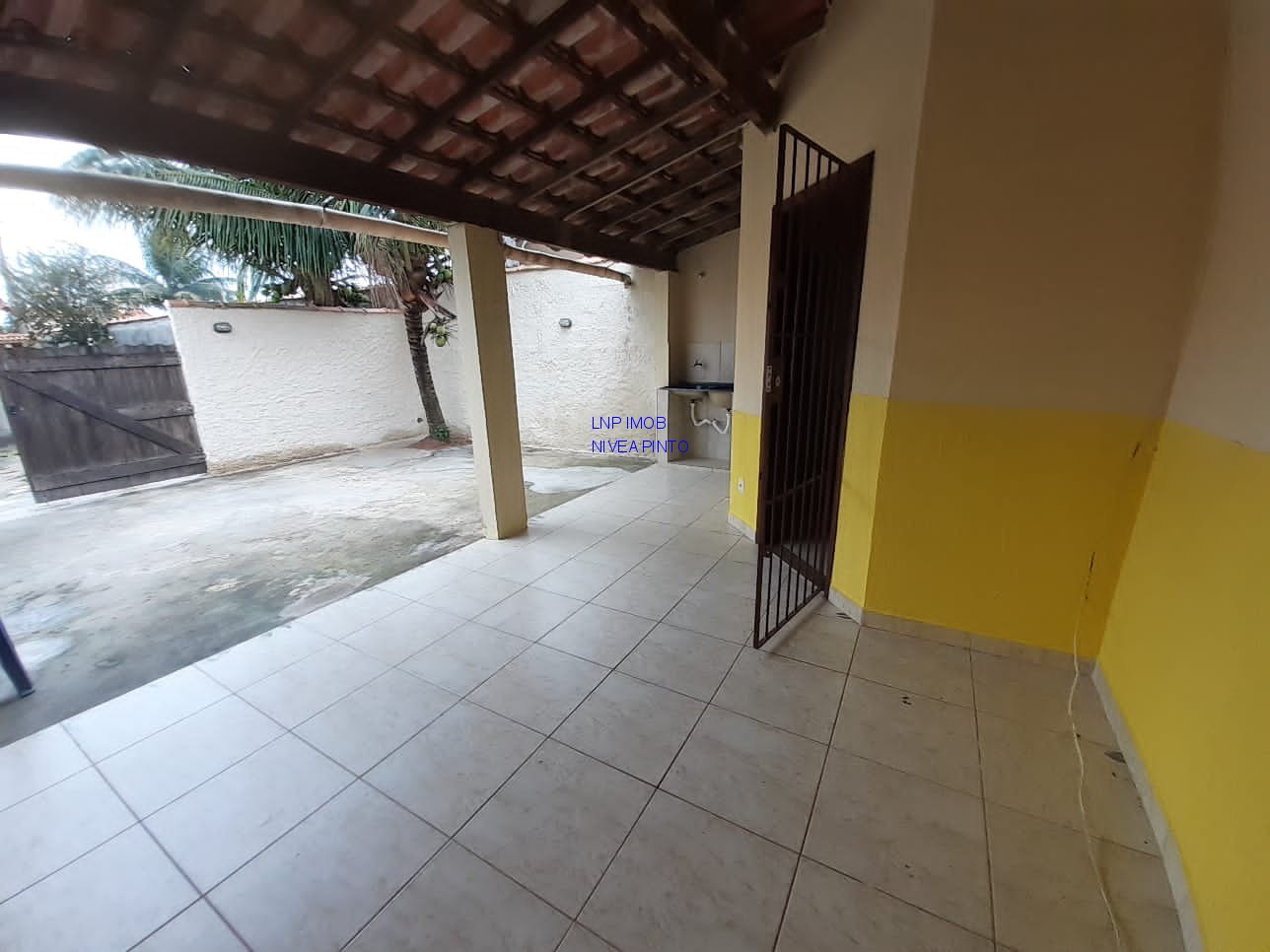 Casa à venda com 1 quarto, 120m² - Foto 4