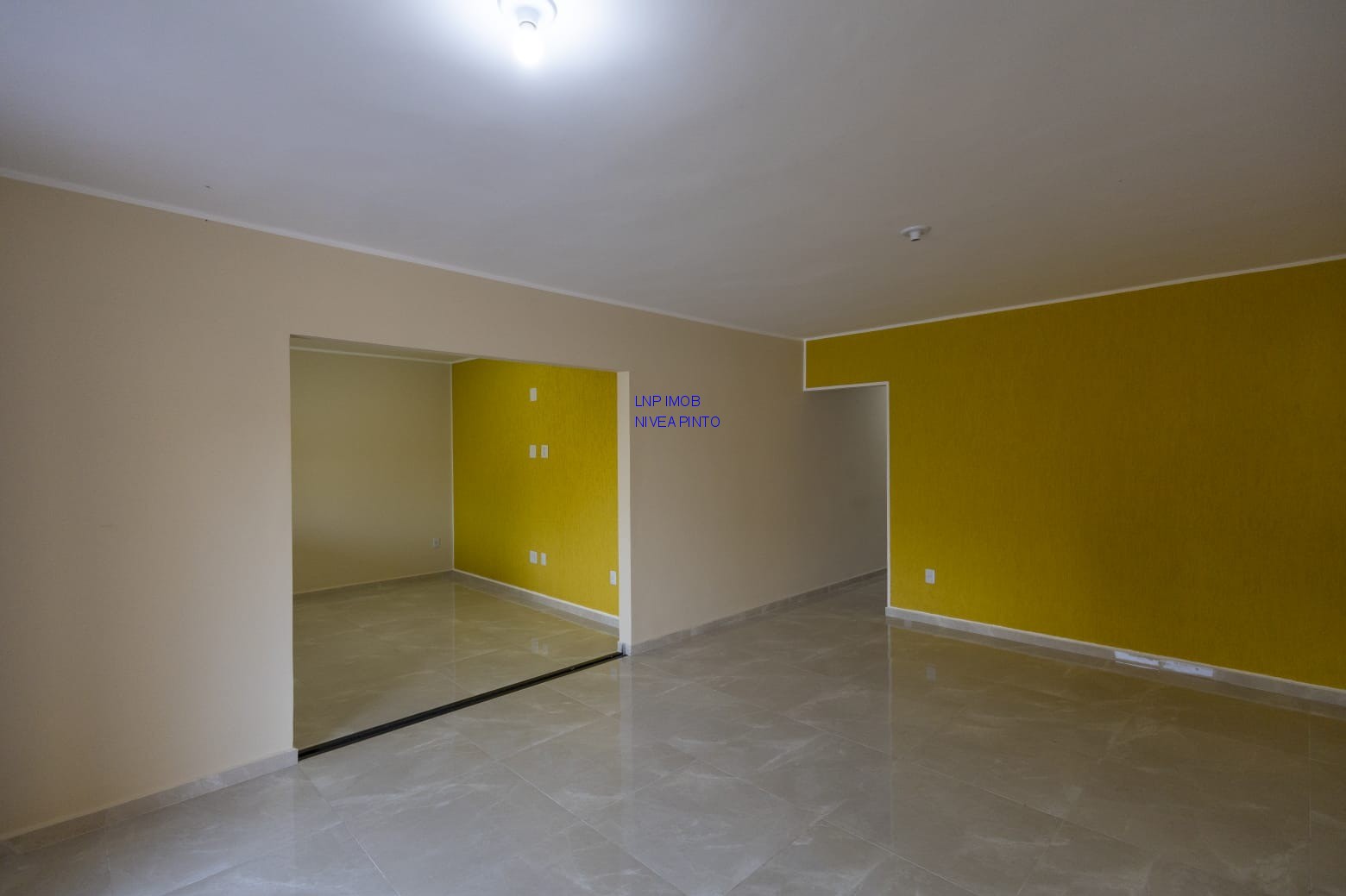 Casa à venda com 4 quartos, 266m² - Foto 5